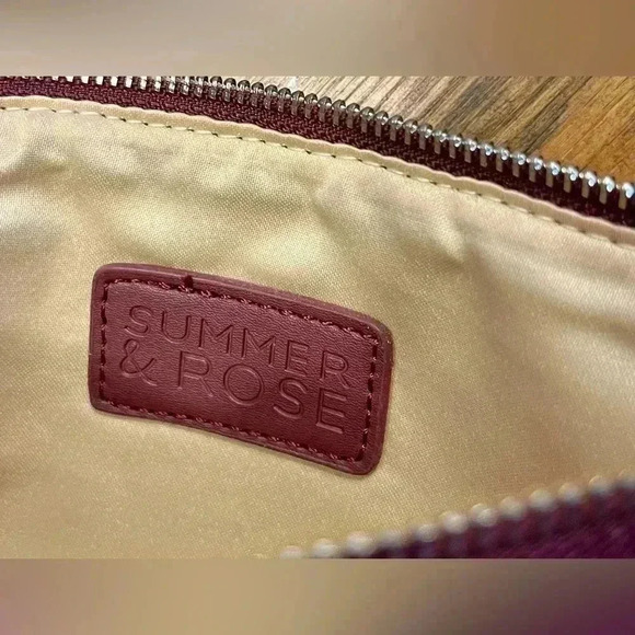 Summer & Rose | Vegan Leather & Velvet Foldover Clutch | Burgundy - Picture 6 of 6